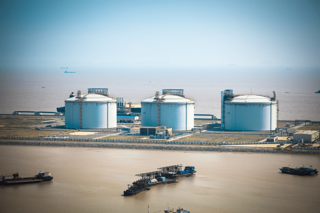 China’s LNG imports forecast to surpass 79 million tons in 2024, PetroChina official says