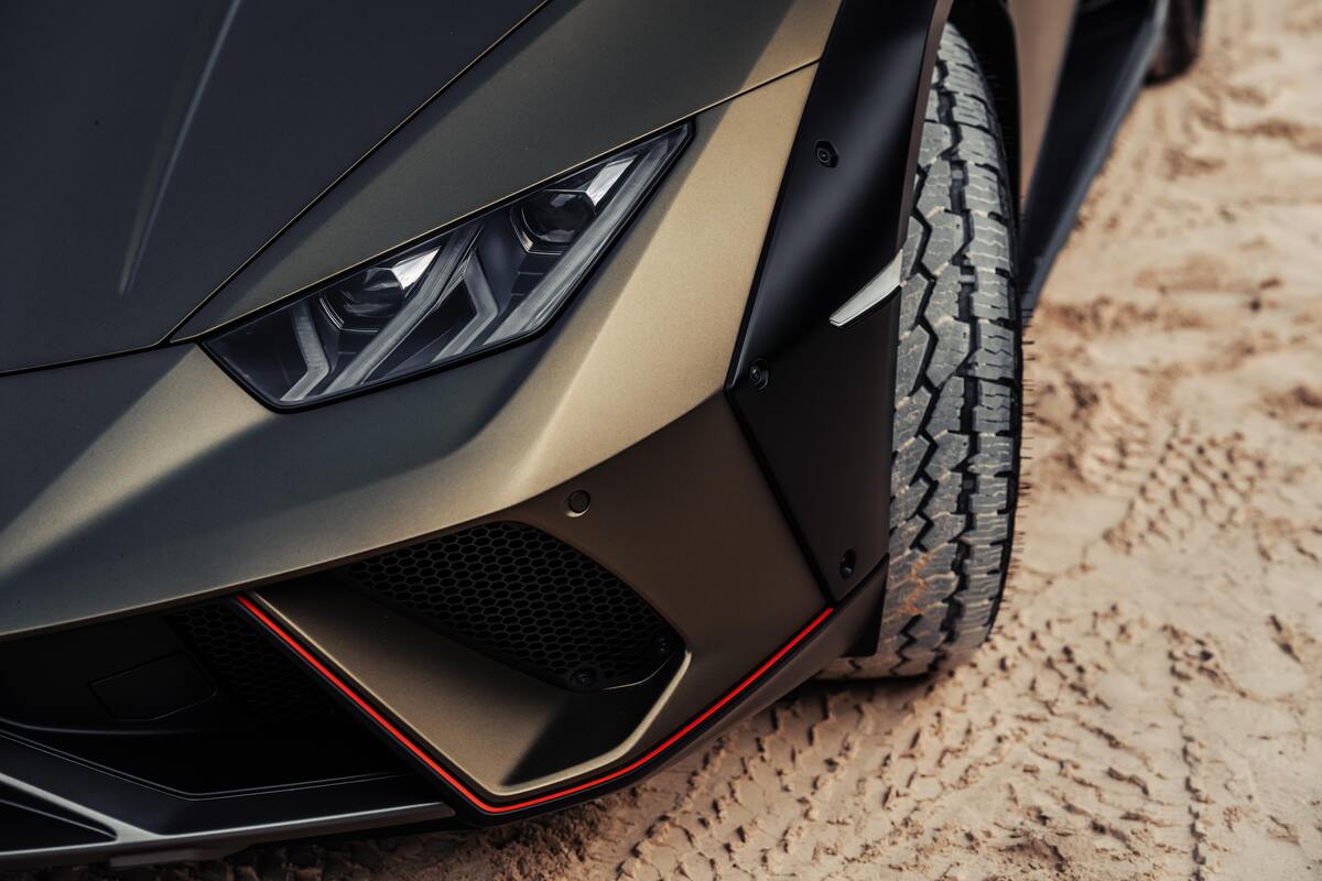 Lamborghini-Huracan-Sterrato-1 (1)