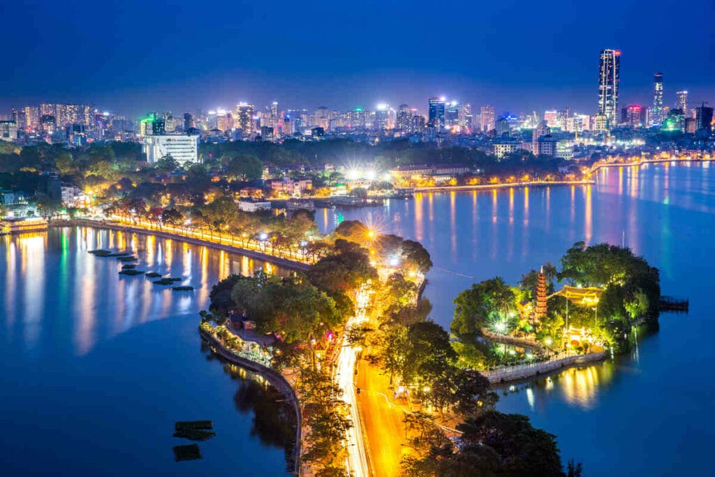 Hanoi attracts over $1.1 billion in FDI in first four months of 2024